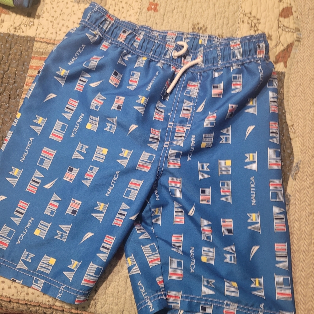 Bundle 2 Nike Swim shorts & 1 Nautica size L - Picture 3 of 16